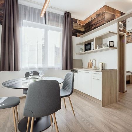 Elemental Retreats - Wood & Water Studios Budapest Ngoại thất bức ảnh
