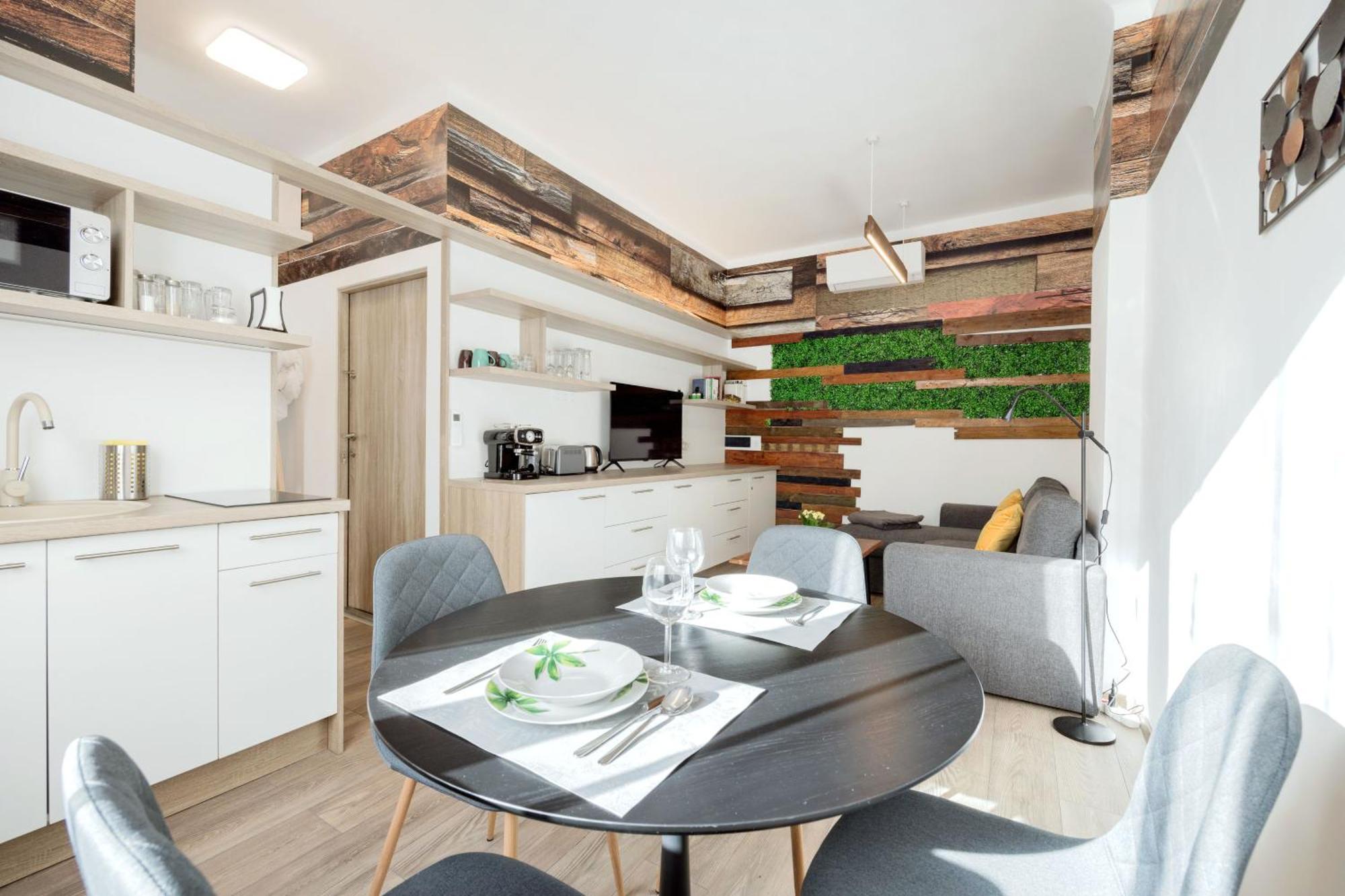 Elemental Retreats - Wood & Water Studios Budapest Ngoại thất bức ảnh